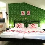 Christopherhof 11, 公寓式酒店 格拉芬维森